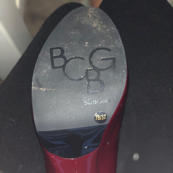 BCBGeneration Maroon Pumps - Picture 4 of 4